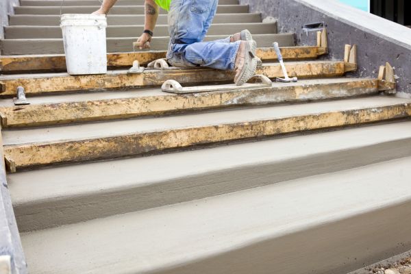 Concrete Steps Pouring in Modesto