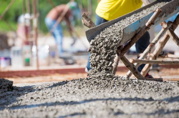 Backyard Concrete Pouring in Modesto